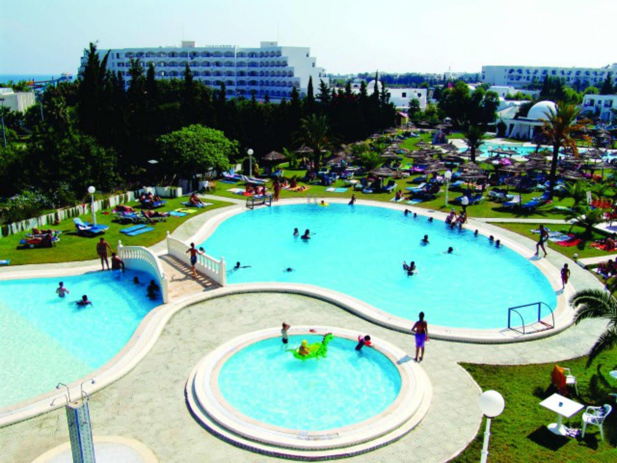 Hotel Kinza 3*
